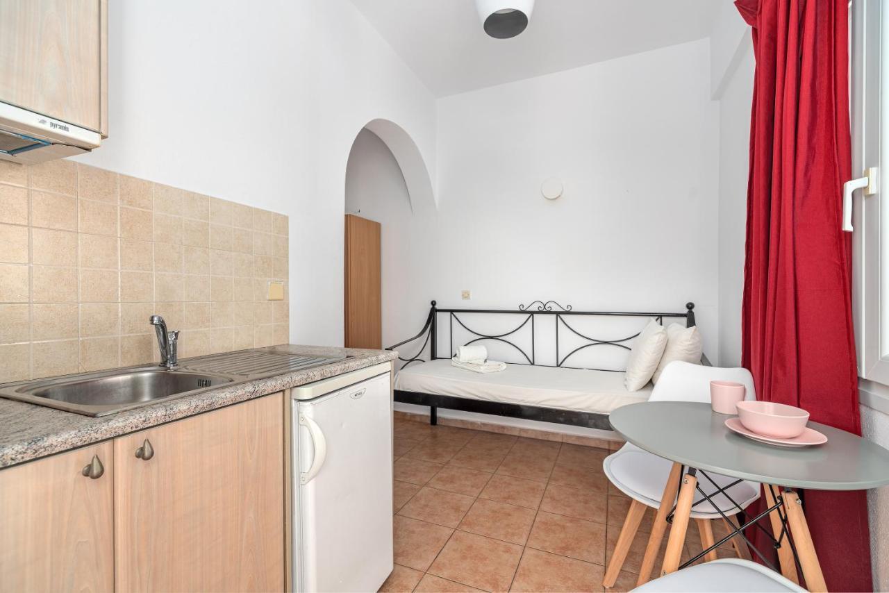 Ornos Apartments エクステリア 写真